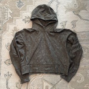 Athleta Cropped Camo Hoodie Sz XS